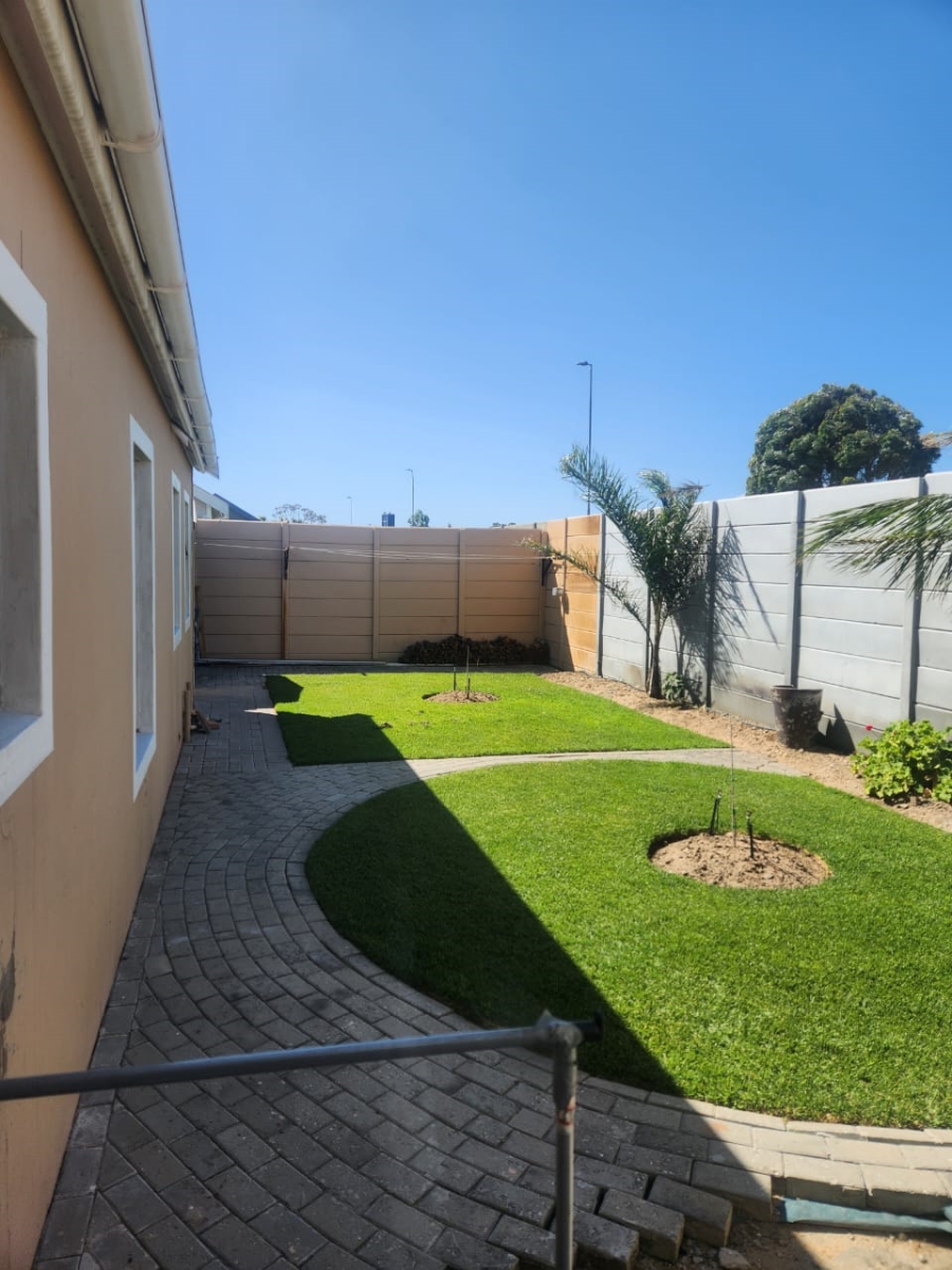 To Let 3 Bedroom Property for Rent in Onverwacht Western Cape